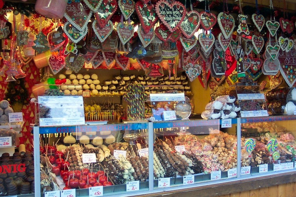 Holiday Sweets: gingerbread, candied apples, marzipan and chocolates