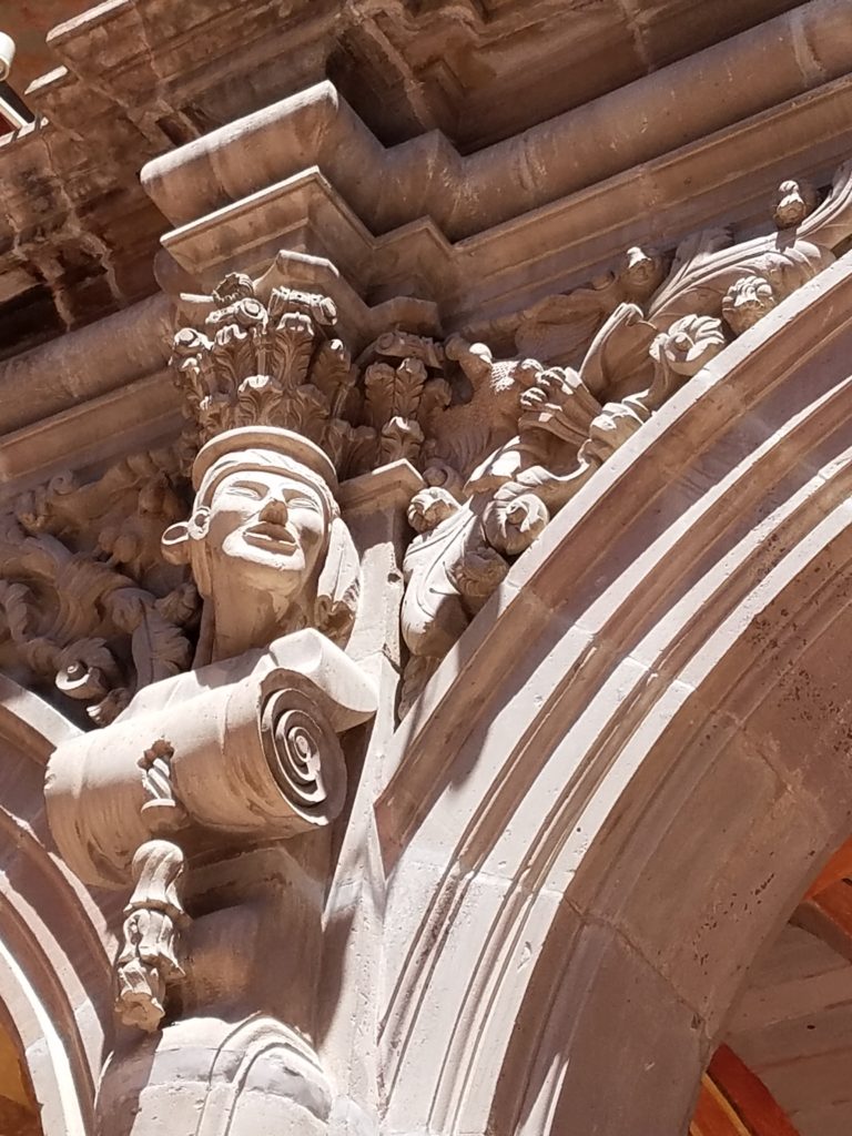 Sculptures around the arches depict the various indigenous cultures of this region at Museo de Arte Sacro- The Art Museum of Queretaro