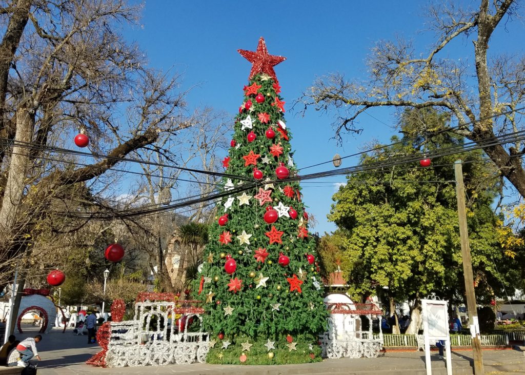 Christmas tree and decorations in the plaza, Acambay